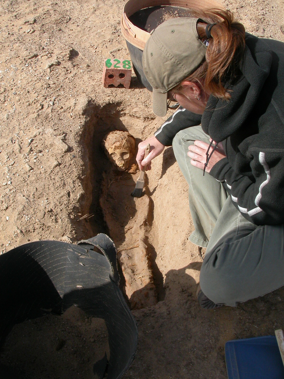 K2 sandra excavating